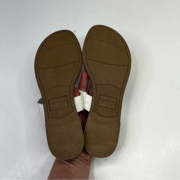 Style & Co Elliee Flat Cushioned sandals white NIB - 5.5