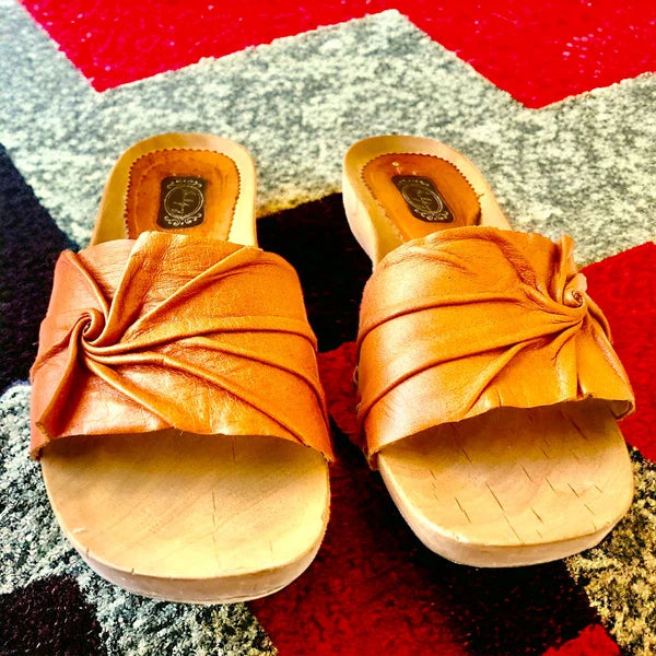 SALPY Handmade Shoes Orange Leather Wooden Mule Style Anna Womens size 7