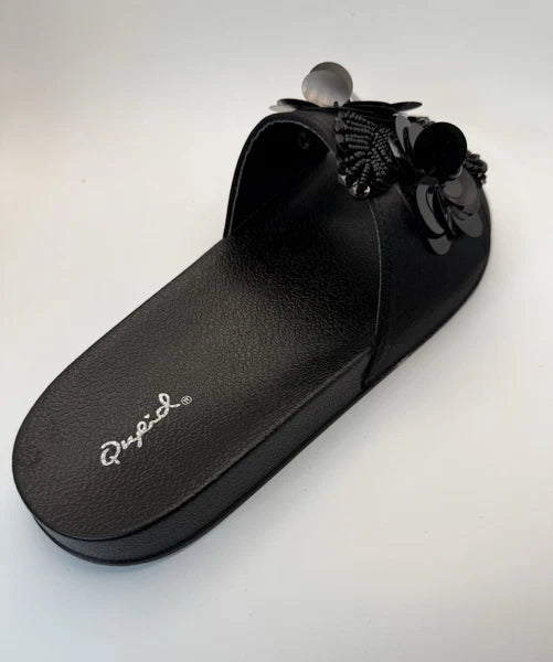 Qupid Women's Fashion Satin Black Flower Slides Sandals Flip Flops Sz 9 New