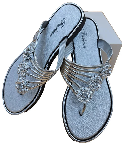 Women's Fashion Silver Sandals Size 37 Pre-Owned