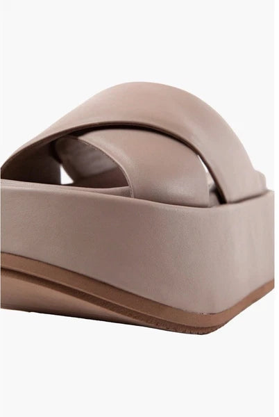 Paloma Barcelo Adit Platform Sandals Women's 40 / 10 Taupe Leather Slide $375