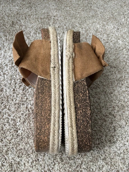 Chic-Casual: Tan Bow-Knot Slide Sandals for Effortless Style Size 9US/ 40EU