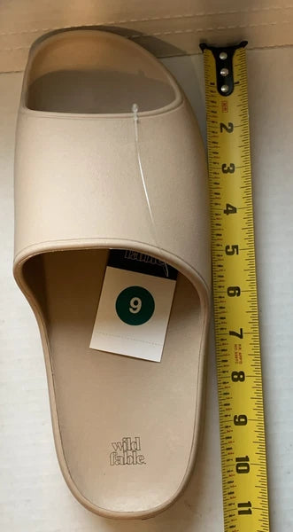 Wild Fable Women's TAN / Beige Slip-On Slides Size 9 US Robbie Is The Style NEW