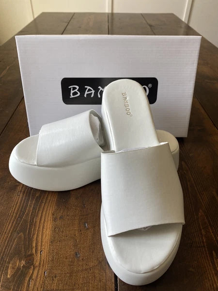 Bamboo White Platform Wedge Slide Sandal Size 8.50 Style: Agave-03