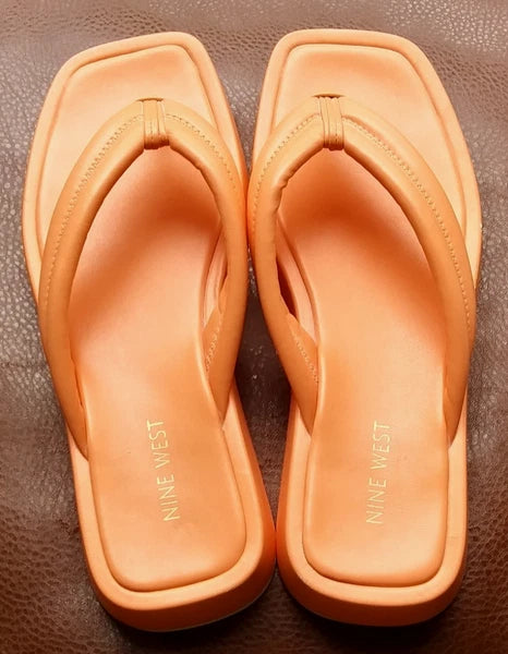 Nine West Flip Flop Style Orange Sandal Women's Size 8.5