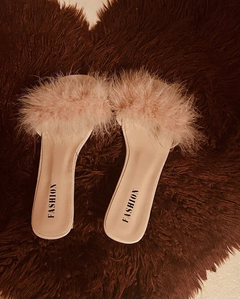 Women’s Flirty Pink Maribou Slides