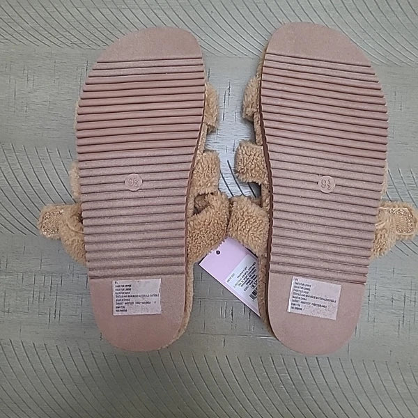Wild Fable Fuzzy Tan Hayley Birk Style Adjustable Strap Sandal Size 9.5 NWT