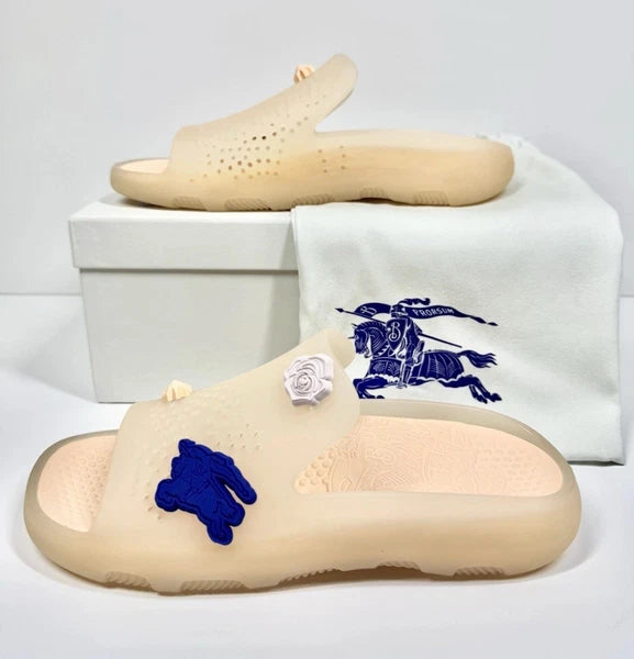 BURBERRY RUBBER SLIDE SANDAL STINGRAY NEUTRAL/MARSHMALLOW WOMENS UK 7 EU 40 US 9