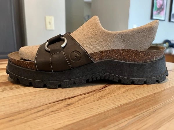 Airwalk Sandals Women's 9 Brown Leather Fashion Slip On Slide Mule Shoes