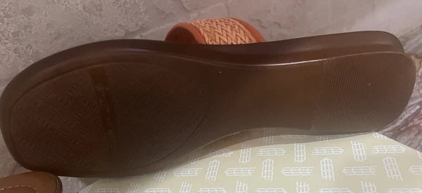 Women’s flip-flop sandals made in Italy style luckie size 8