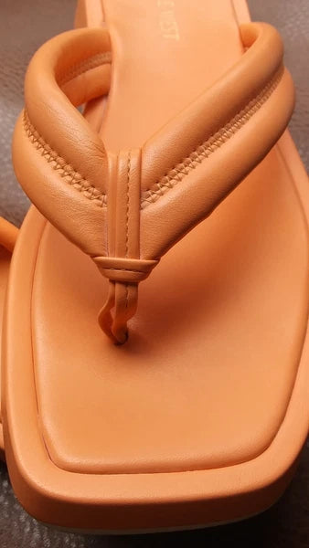 Nine West Flip Flop Style Orange Sandal Women's Size 8.5