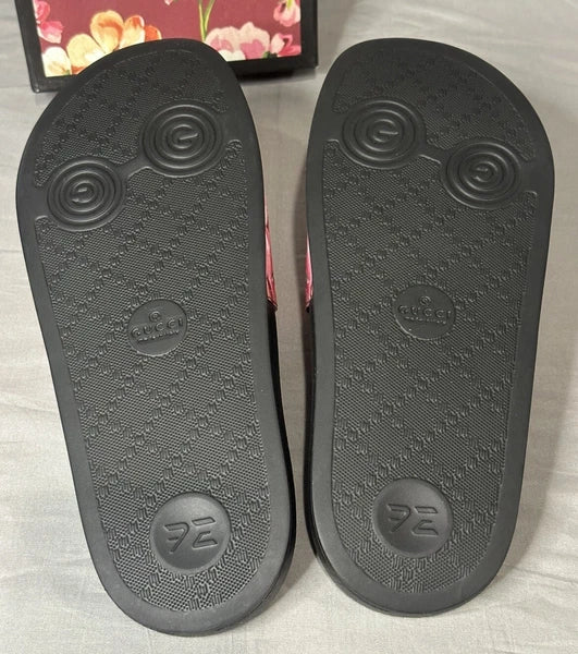 Gucci GG Bloom Supreme Floral Slides Women’s Size 34 (US 4) Authentic
