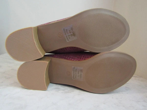 NIB Journee Collection Ziff Red Slides Sandal Shoes Women's Size 7.5 M