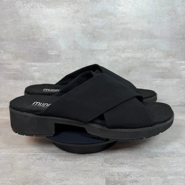 Munro Black Comfort Slide Sandals DEKKIE Criss Cross Cushioned Everyday Size 12